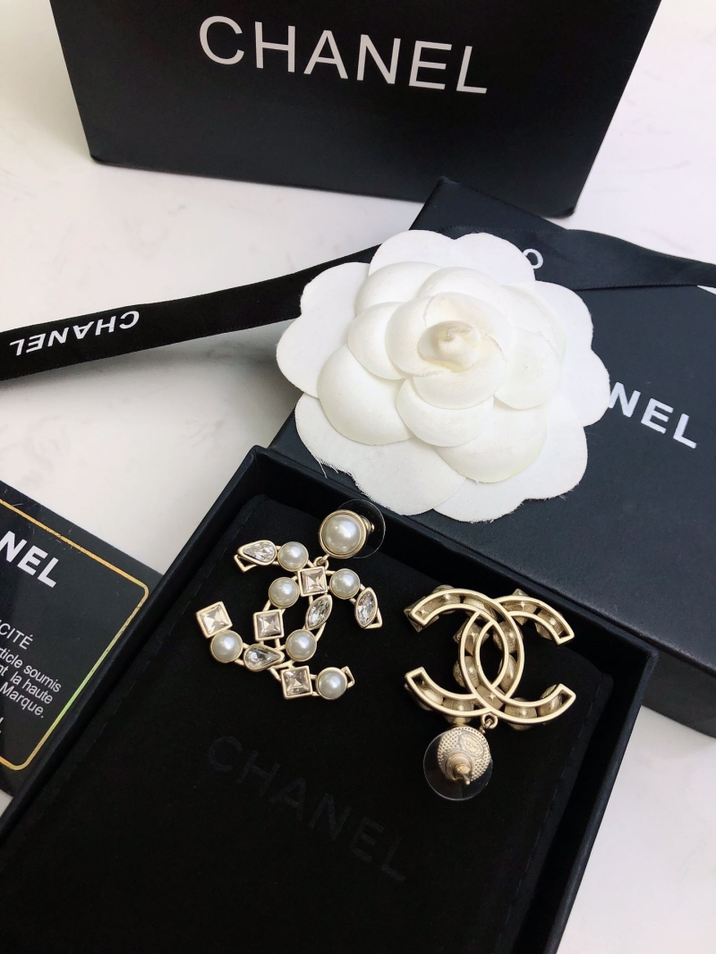 Ch**el earrings